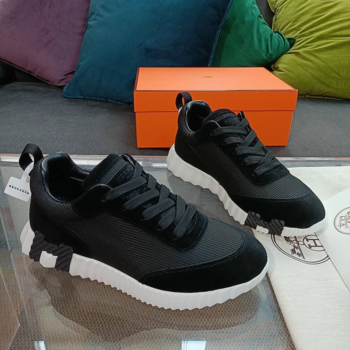 Hermes Sneaker H-109
